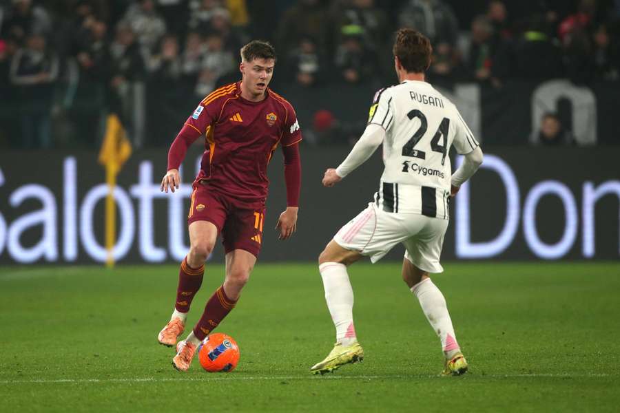 Matri: Roma coach Gasperini must do better by Ferguson