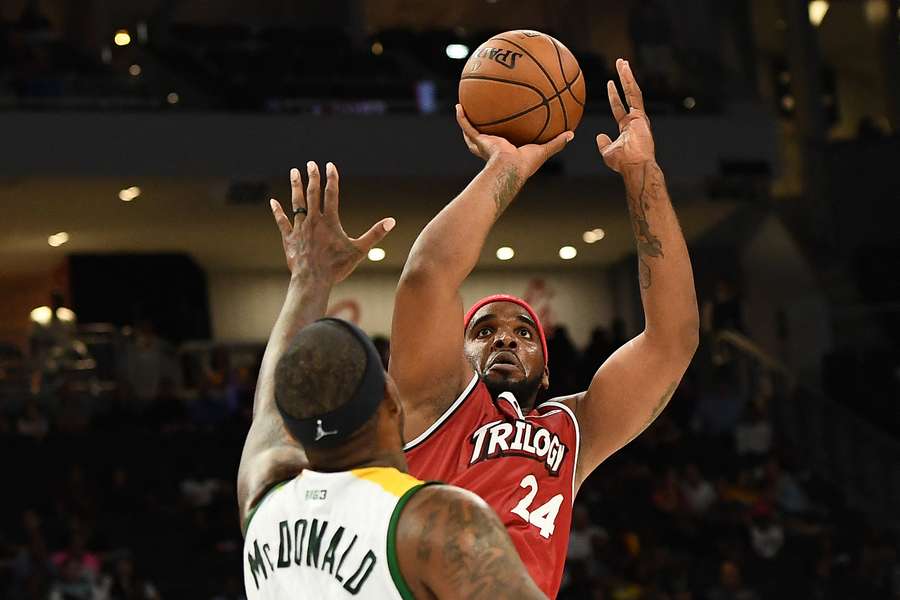 Samuels num jogo nos Estados Unidos