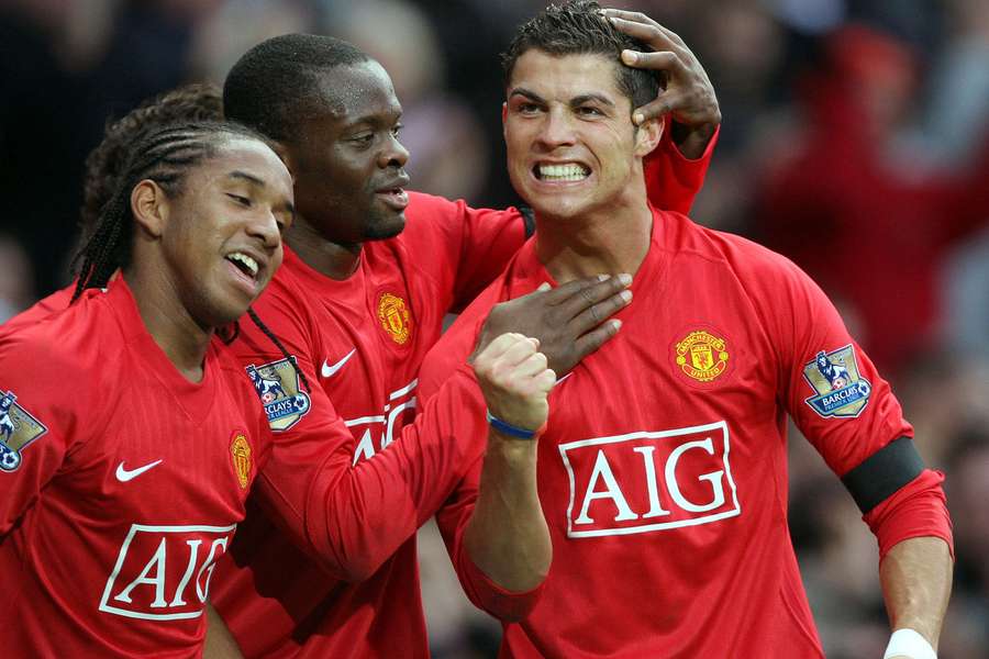 Saha i Ronaldo grali razem w Manchesterze United