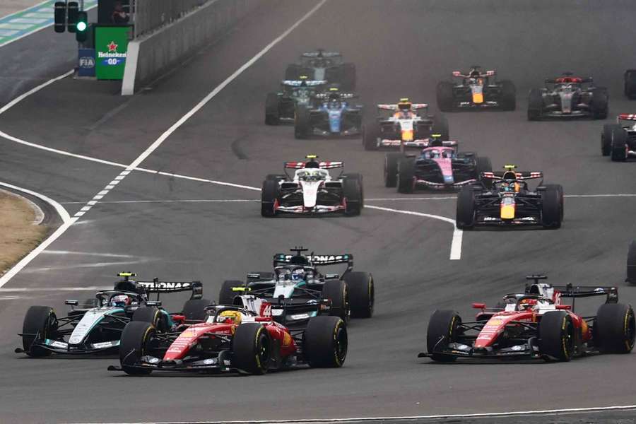 Mercedes tuvo un buen fin de semana en China Mercedes tuvo un buen fin de semana en China