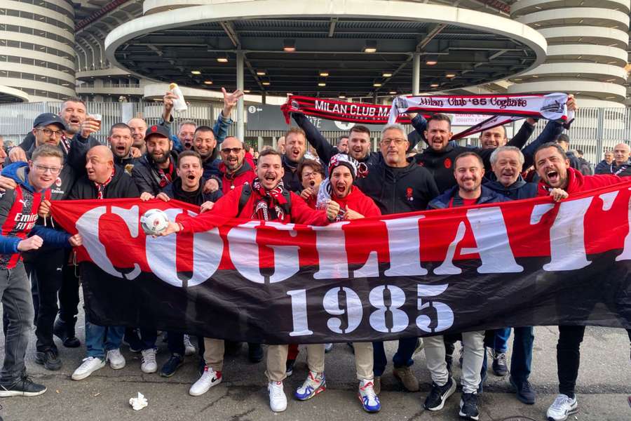 O Milan Club Madrid esteve no jogo entre Milan e Inter pela Liga dos Campeões O Milan Club Madrid esteve no jogo entre Milan e Inter pela Liga dos Campeões