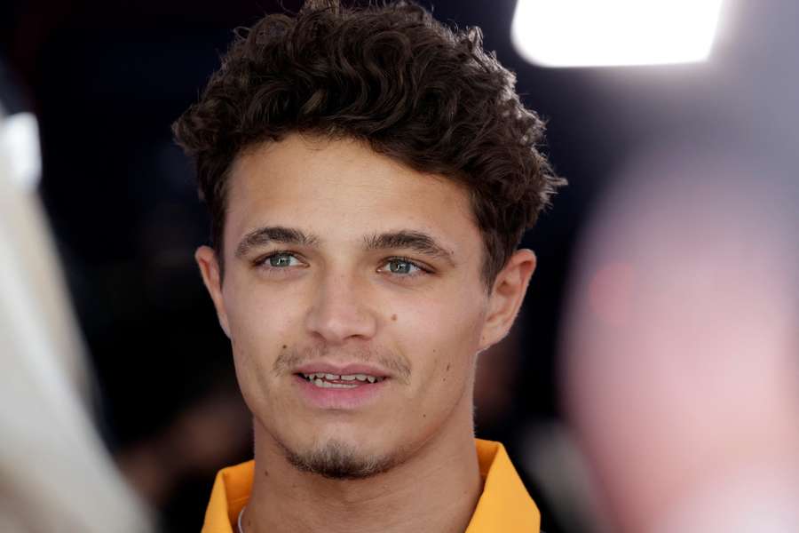 Lando Norris z McLarenu sa nechce stretnúť s aktivistami na trati.