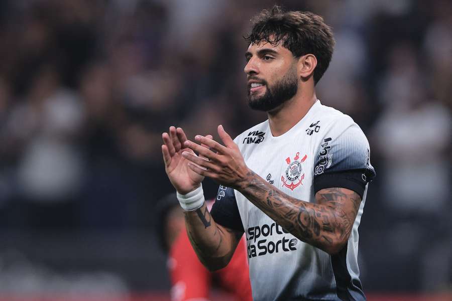 Yuri Alberto durante partida contra o Huracán, pela Copa Sul-Americana