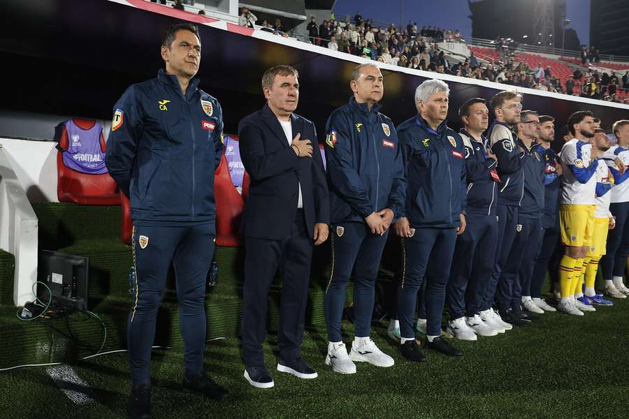 Gheorghe Hagi, după remiza naționalei României cu Georgia: "Am făcut lucruri bune, dar şi greşeli" Gheorghe Hagi, după remiza naționalei României cu Georgia: "Am făcut lucruri bune, dar şi greşeli"