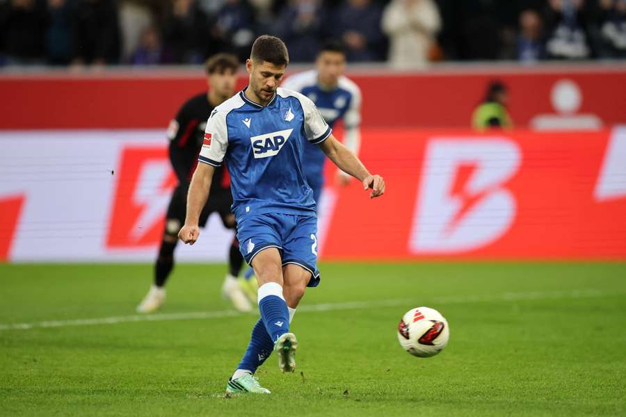 Andrej Kramaric converts from the spot for Hoffenheim