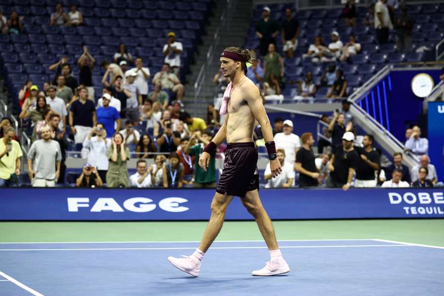 Zverev eliminou o francês Quentin Halys Zverev eliminou o francês Quentin Halys