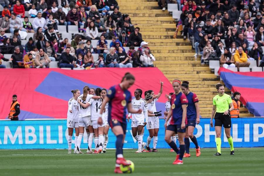 Historyczne i kontrowersyjne zwycięstwo Realu Madryt w kobiecym El Clasico. Pajor bez gola