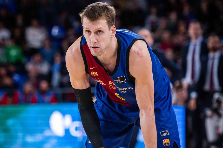 Vesely ya puede jugar con el Barcelona