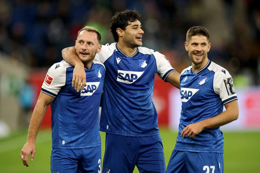 Hoffenheim pokoril Leverkusen rozdielom triedy. Hoffenheim pokoril Leverkusen rozdielom triedy.