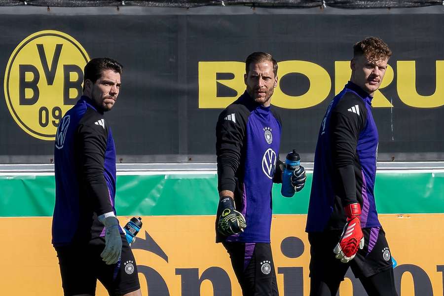 Oliver Baumann mit Torhüterkollegen Stefan Ortega und Alexander Nübel.