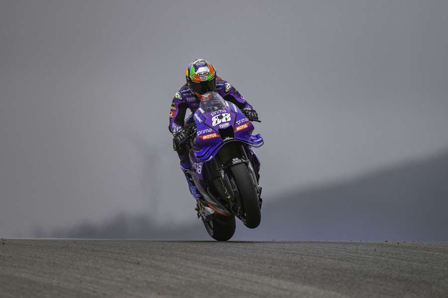 Miguel Oliveira em ação em Portimão