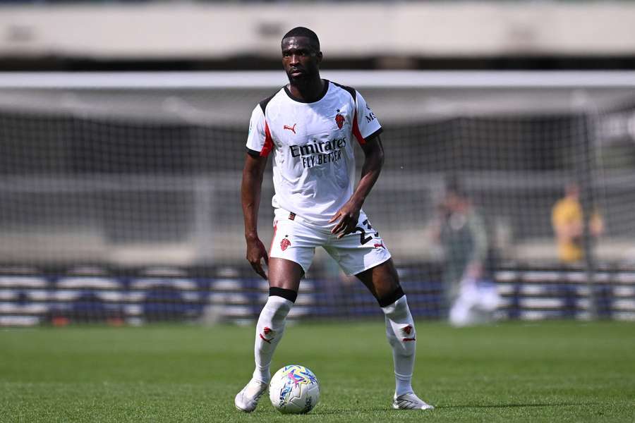 Tomori: My agents talking to AC Milan about new deal Tomori: My agents talking to AC Milan about new deal