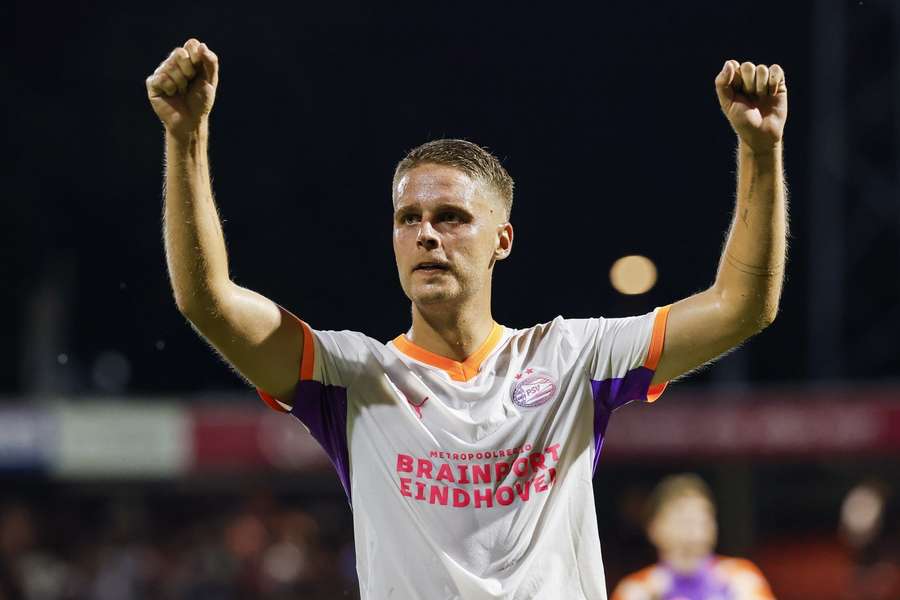 Joey Veerman is set to join Borussia Dortmund Joey Veerman is set to join Borussia Dortmund