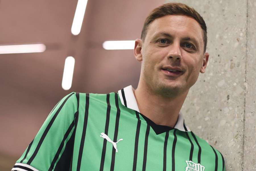 DONE DEAL: Sassuolo celebrate Matic signing swoop DONE DEAL: Sassuolo celebrate Matic signing swoop