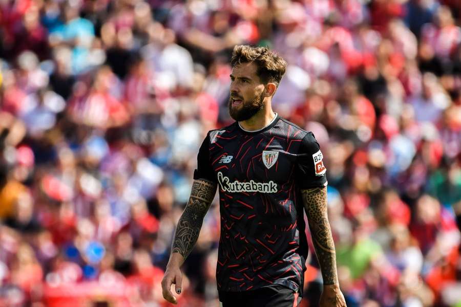 Iñigo Martínez kommer til Barcelona efter adskillige år i den baskiske storklub Athletic Club. Iñigo Martínez kommer til Barcelona efter adskillige år i den baskiske storklub Athletic Club.