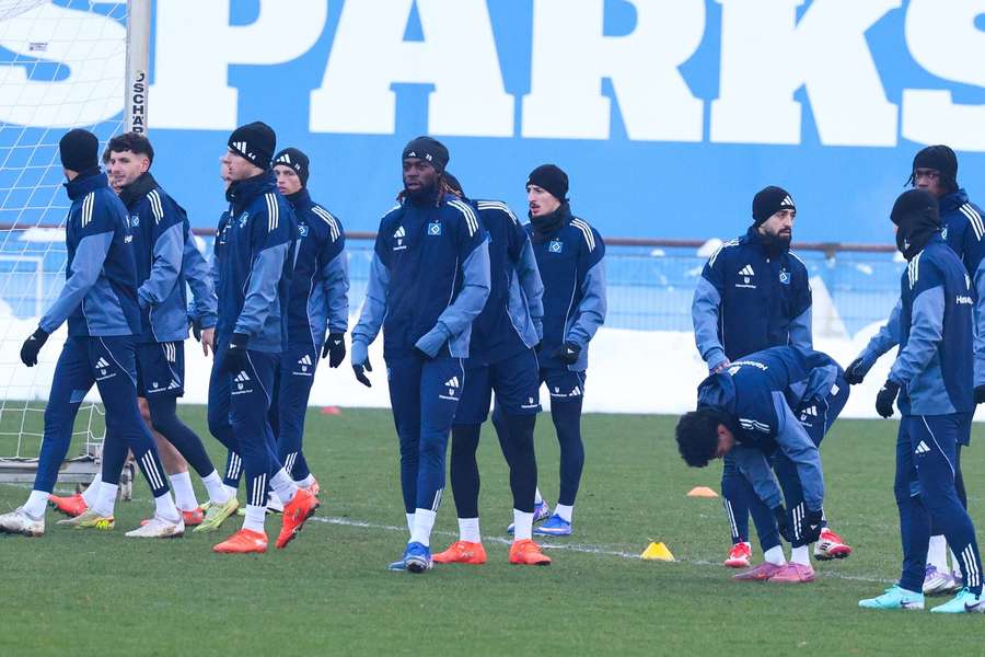 Die Hamburger im Training nach der Winterpause. Die Hamburger im Training nach der Winterpause.