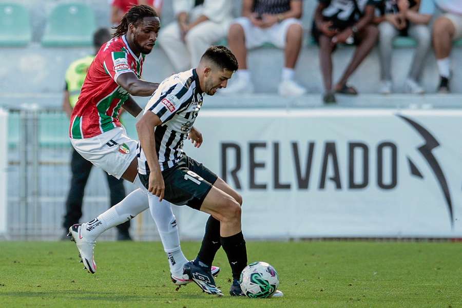 Clube refere que foram detetadas várias incidências na venda e constrangimentos na organização do jogo