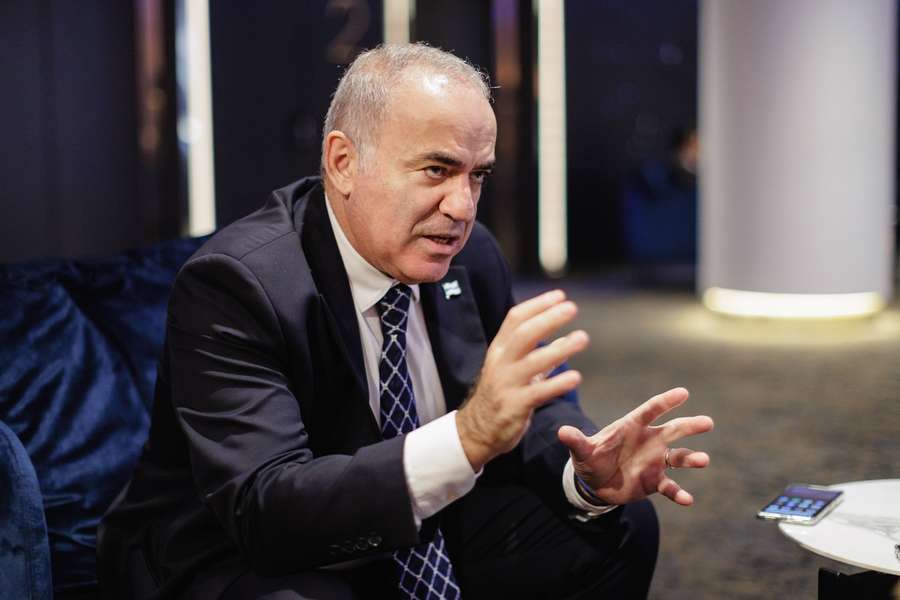 Garry Kasparov è considerato uno dei migliori giocatori di scacchi di tutti i tempi.