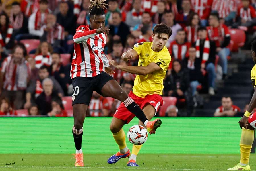 Ciężki wieczór Bułki i Kochalskiego, wygrana ekipy Kędziory. Athletic i Eintracht na czele