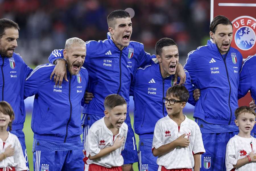 Itália goleou Malta por 4-0 antes do duelo com Inglaterra
