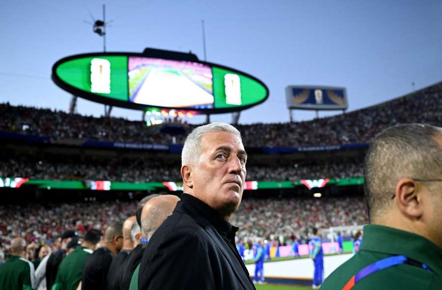 Petkovic fühlt sich als algerischer Nationaltrainer pudelwohl Petkovic fühlt sich als algerischer Nationaltrainer pudelwohl