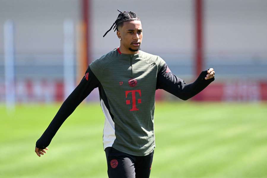 Bayern Munich chief makes clear Olise plans Bayern Munich chief makes clear Olise plans