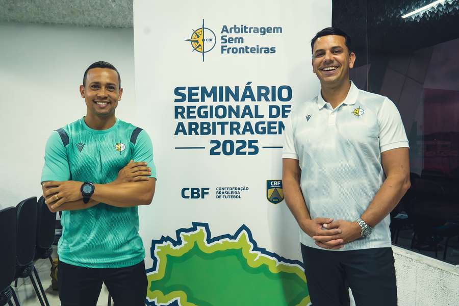 CBF já realiza seminários, mas arbitragem ainda é falha CBF já realiza seminários, mas arbitragem ainda é falha