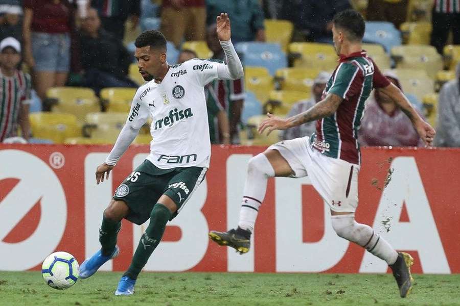 Matheus Fernandes in action for Palmeiras in Brazil