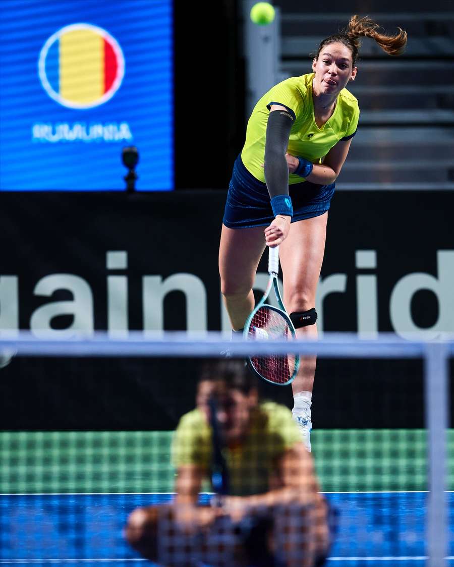 Nicolescu și Gae Nicolescu și Gae