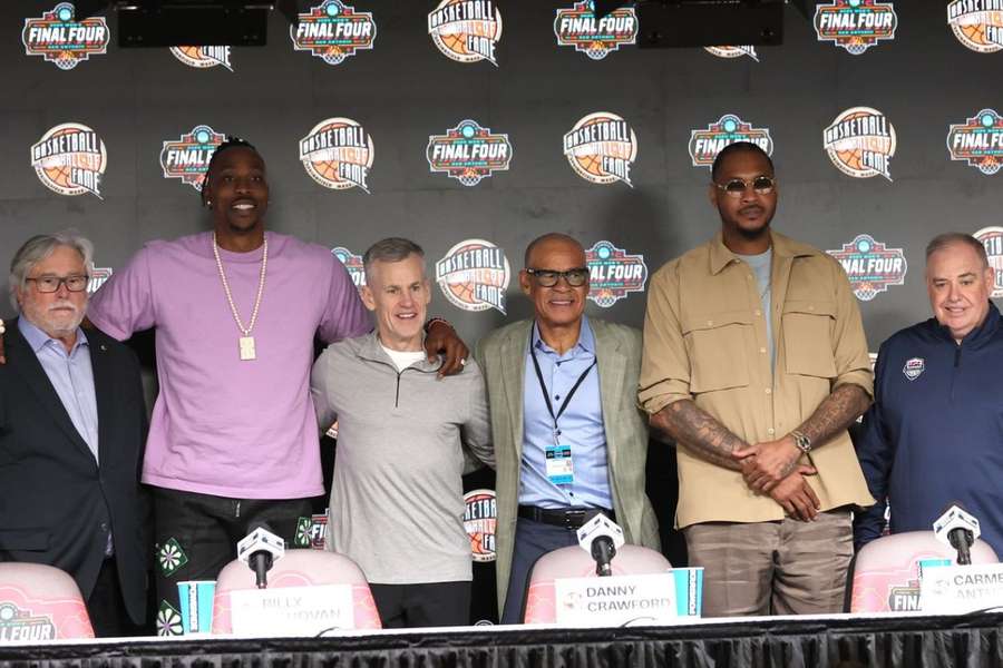 Carmelo Anthony i Dwight Howard w Galerii Sław