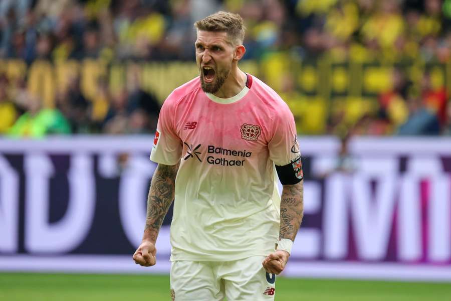 Leverkusen porazil Dortmund.
