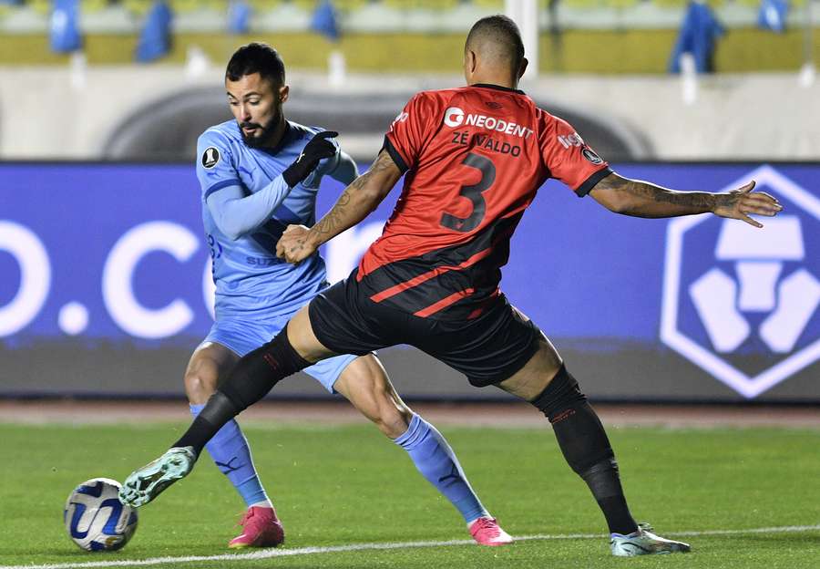 Libertadores: de virada, Athletico-PR perde para o Bolivar