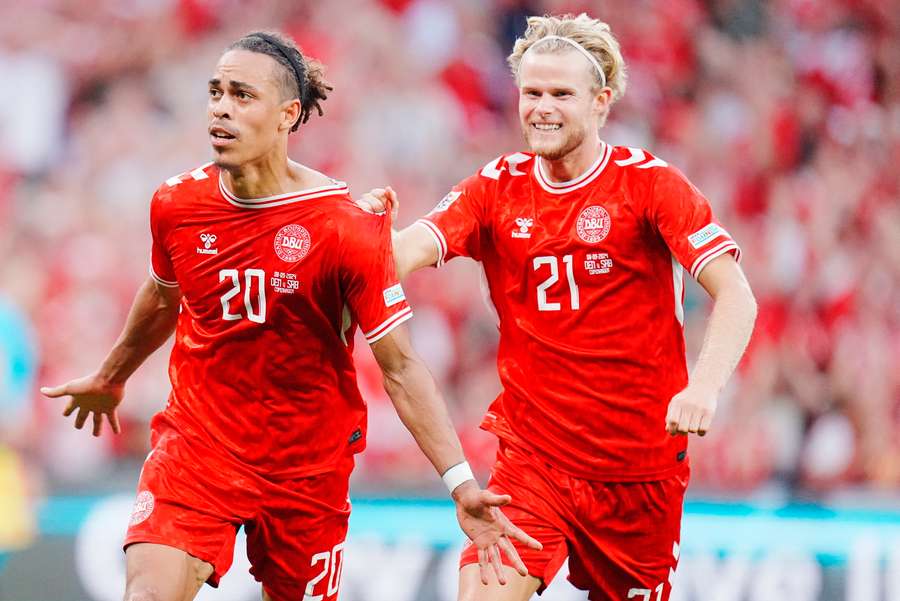 Yussuf Poulsen maakte het tweede doelpunt voor Denemarken