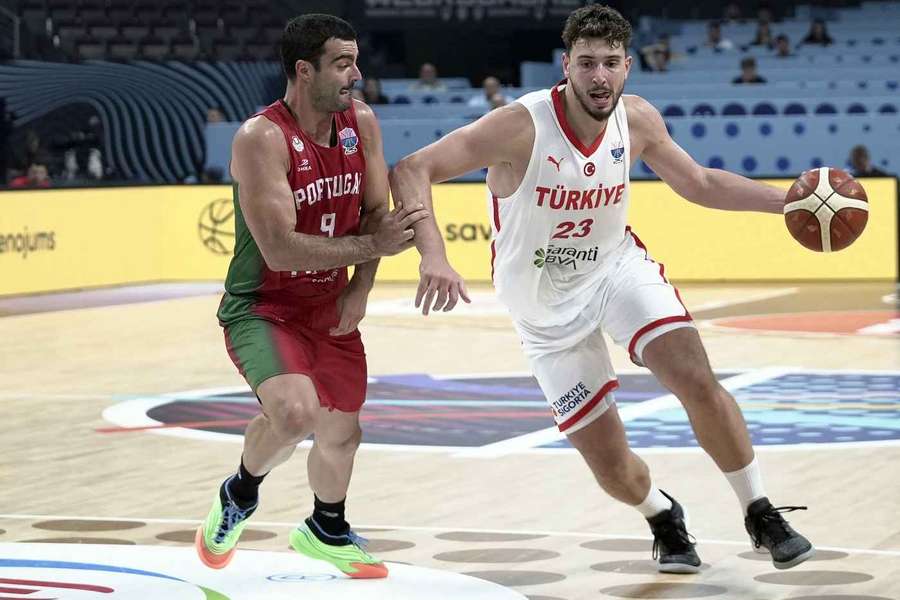 Turquia venceu Portugal e já está apurada para os oitavos de final do Eurobasket