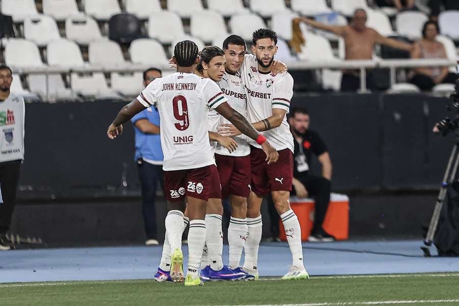 Bernal fez o único gol da vitória do Fluminense sobre o Vasco