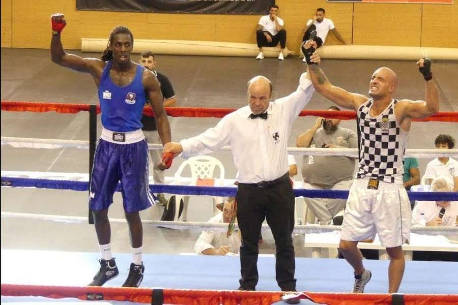 Diogo Semedo (à esquerda) é um de dois atletas do Privilégio Boxing Clube que estreiam uma seleção portuguesa em Jogos Europeus