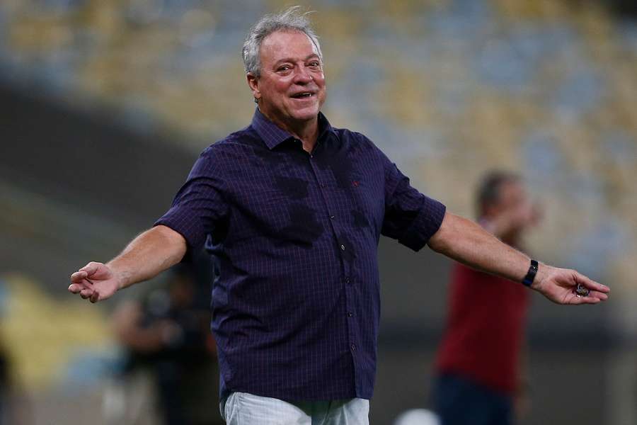 Abel Braga não começou bem em seu mais novo retorno ao Inter