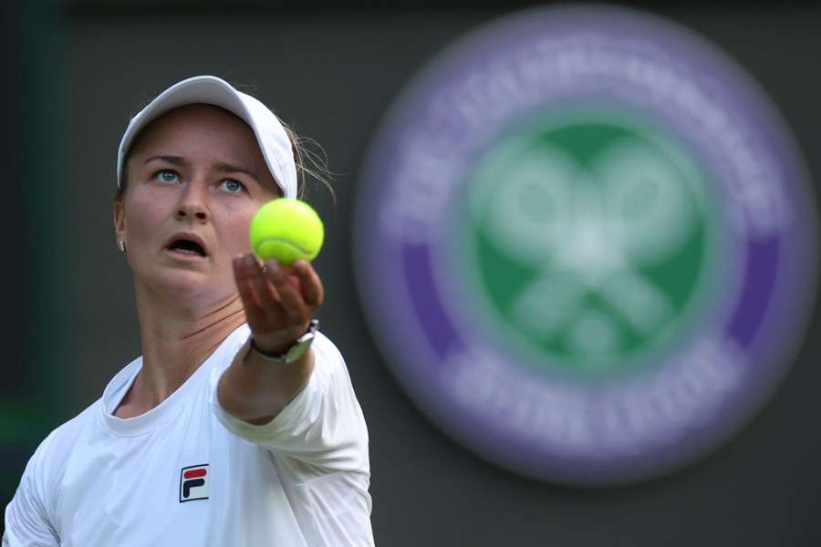Barbora Krejčíková při vstupu do Wimbledonu nezaváhala.