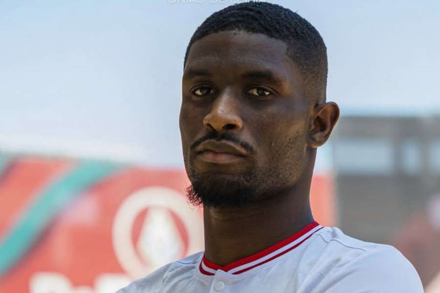 Ibrahima Guirassy assinou contrato de duas épocas, com mais uma de opção
