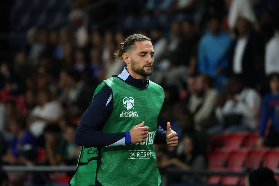 Rabiot hatte sich vor drei Wochen eine wilde Schlägerei mit Rowe geleistet