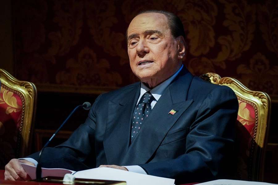 Silvio Berlusconi a decedat la 86 de ani.