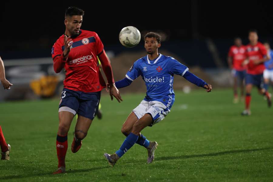 Trofense empatou Belenenses no Restelo