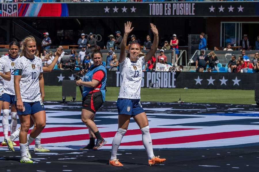 A seleção feminina dos Estados Unidos venceu o anterior Campeonato do Mundo