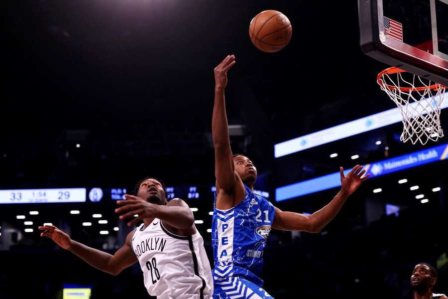 O Maccabi Ra'anana é derrotado pelos Brooklyn Nets - mas o resultado foi de somenos importância.
