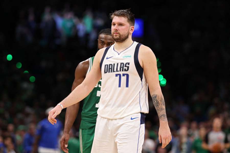 Doncic ao serviço de Dallas