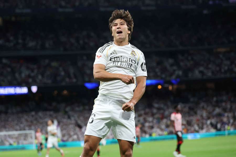 Emirates, patrocinador principal del Real Madrid Emirates, patrocinador principal del Real Madrid
