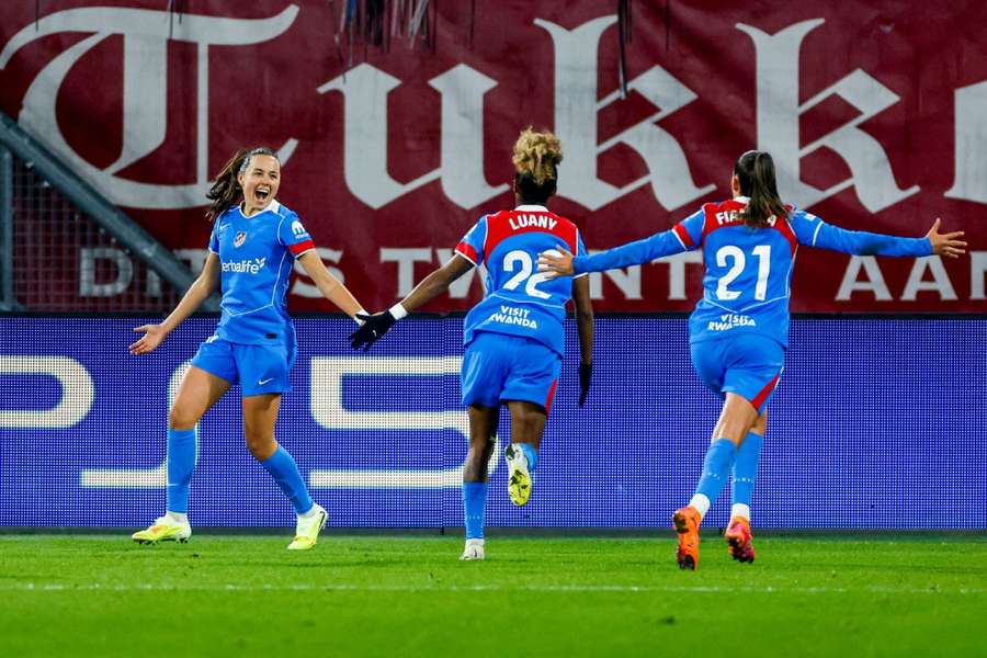 Amaiur Sarriegi, celebrando su gol Amaiur Sarriegi, celebrando su gol