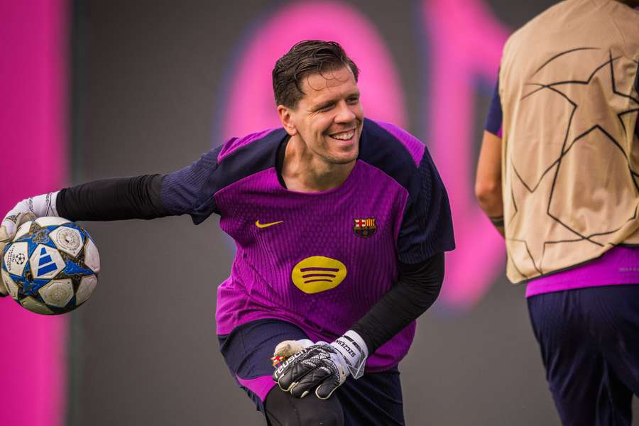 Barcelona chega para enfrentar Olympiacos com histórico de invencibilidade Barcelona chega para enfrentar Olympiacos com histórico de invencibilidade
