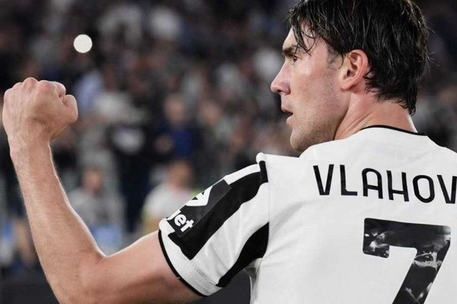 Juventus estará a pedir 110 milhões de euros por Vlahovic