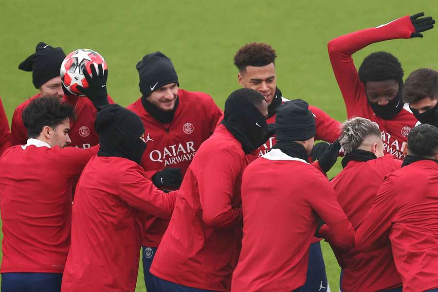 Kvaratskhelia avec ses coéquipiers à l'entraînement cette semaine.